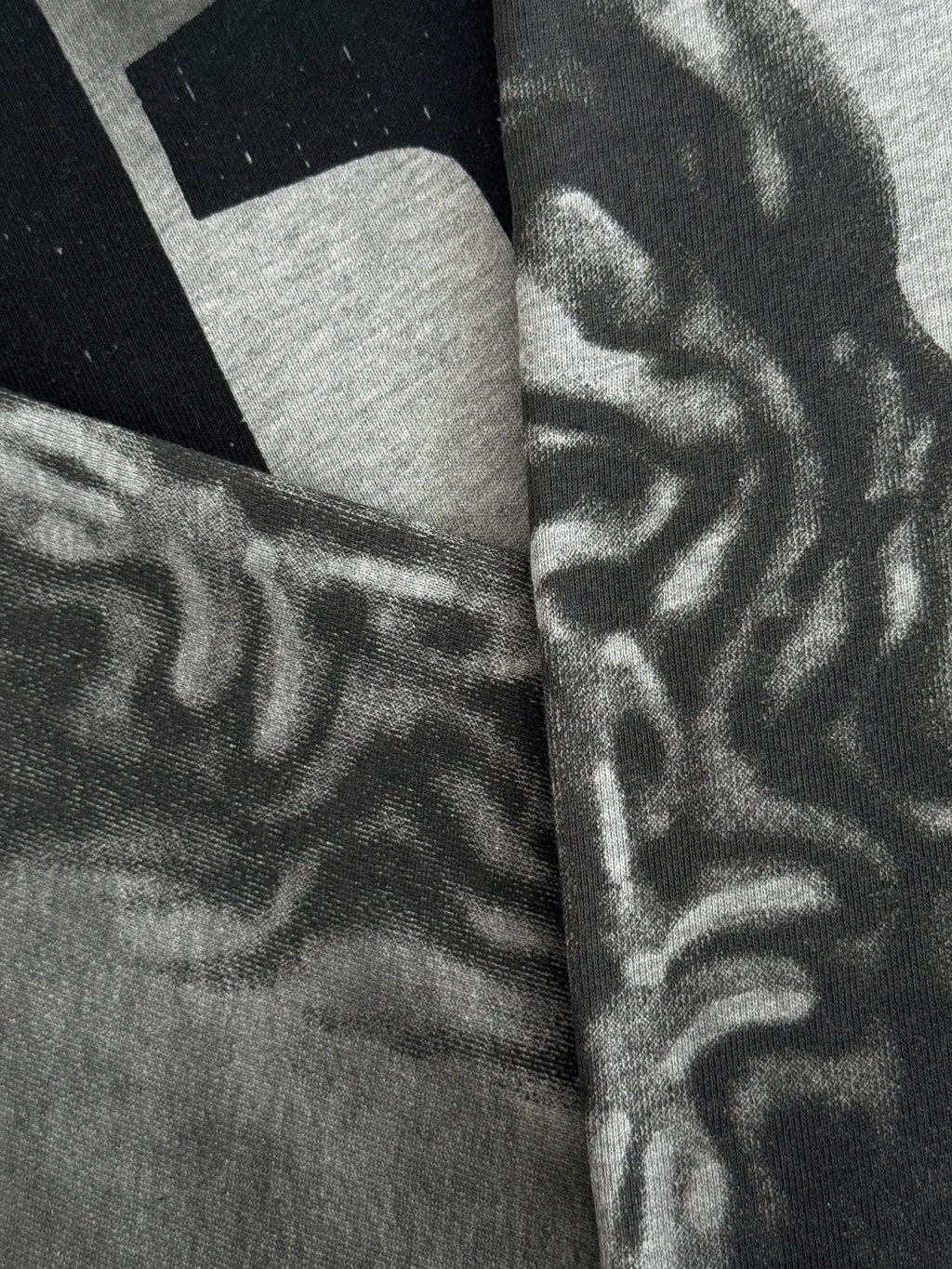 SUDADERA HELLSTAR