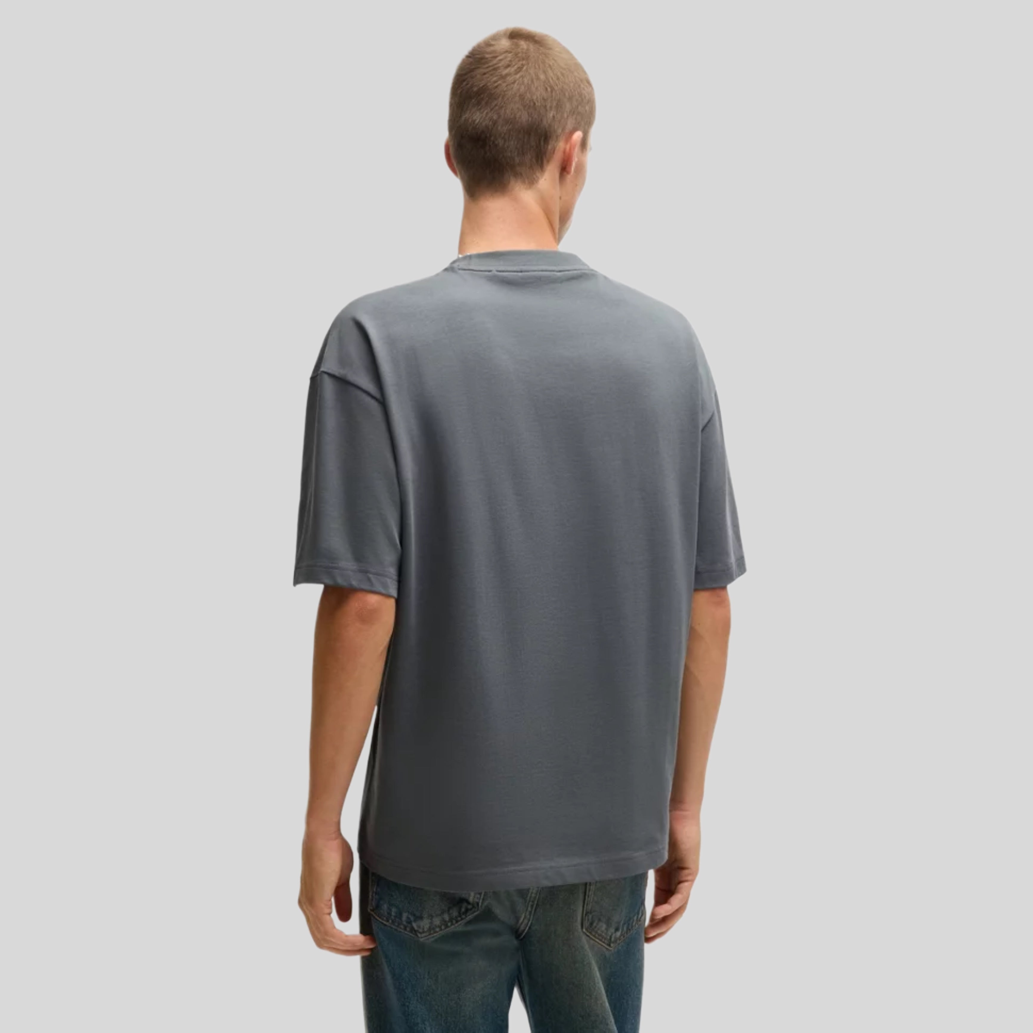 PLAYERA HUGO