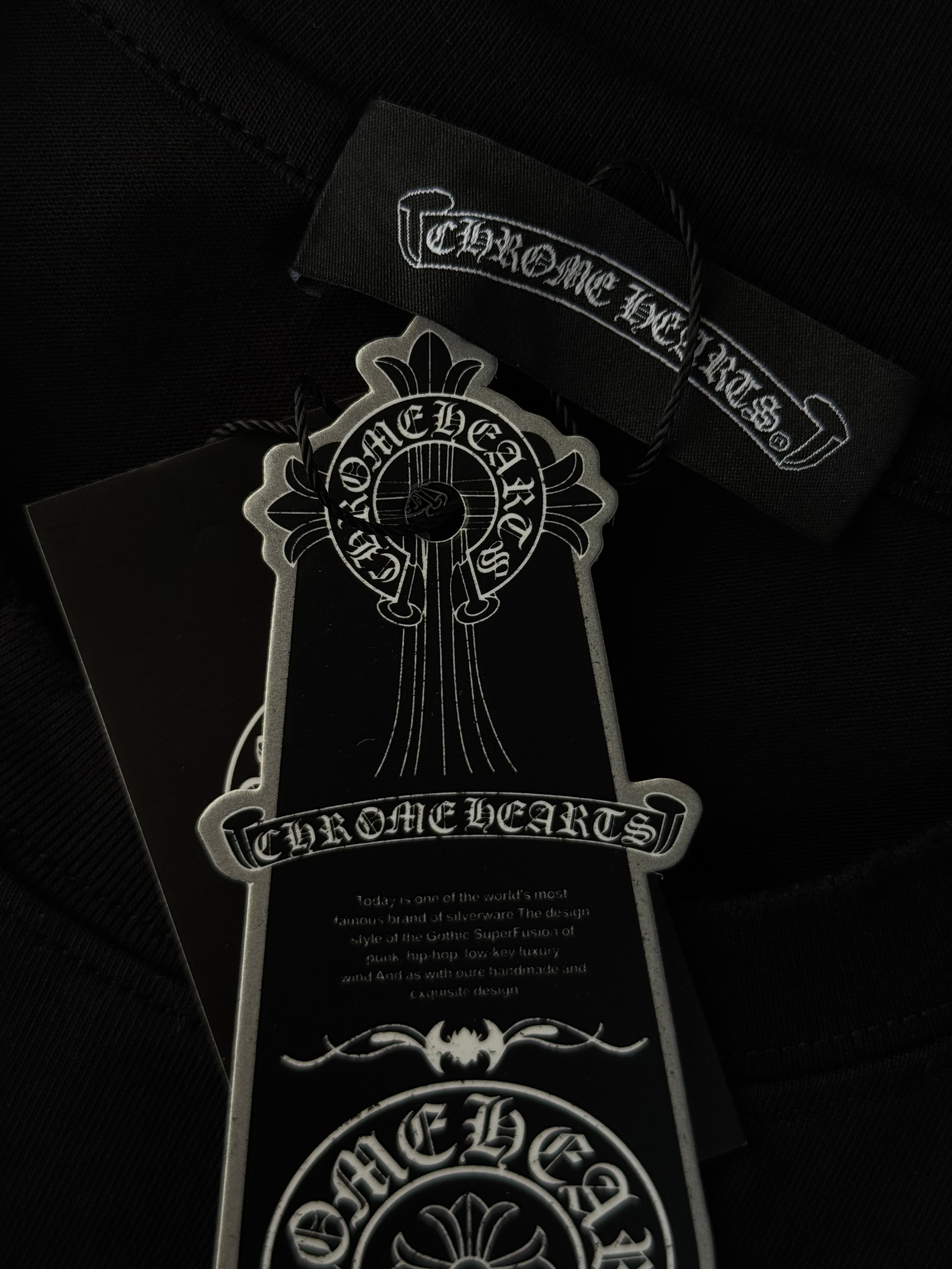 PLAYERA CHROME HEARTS