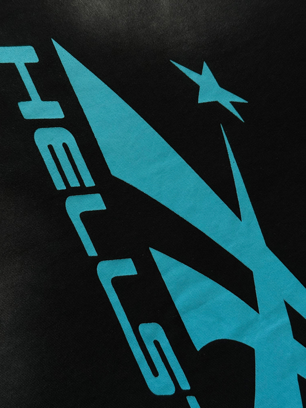 PLAYERA HELLSTAR