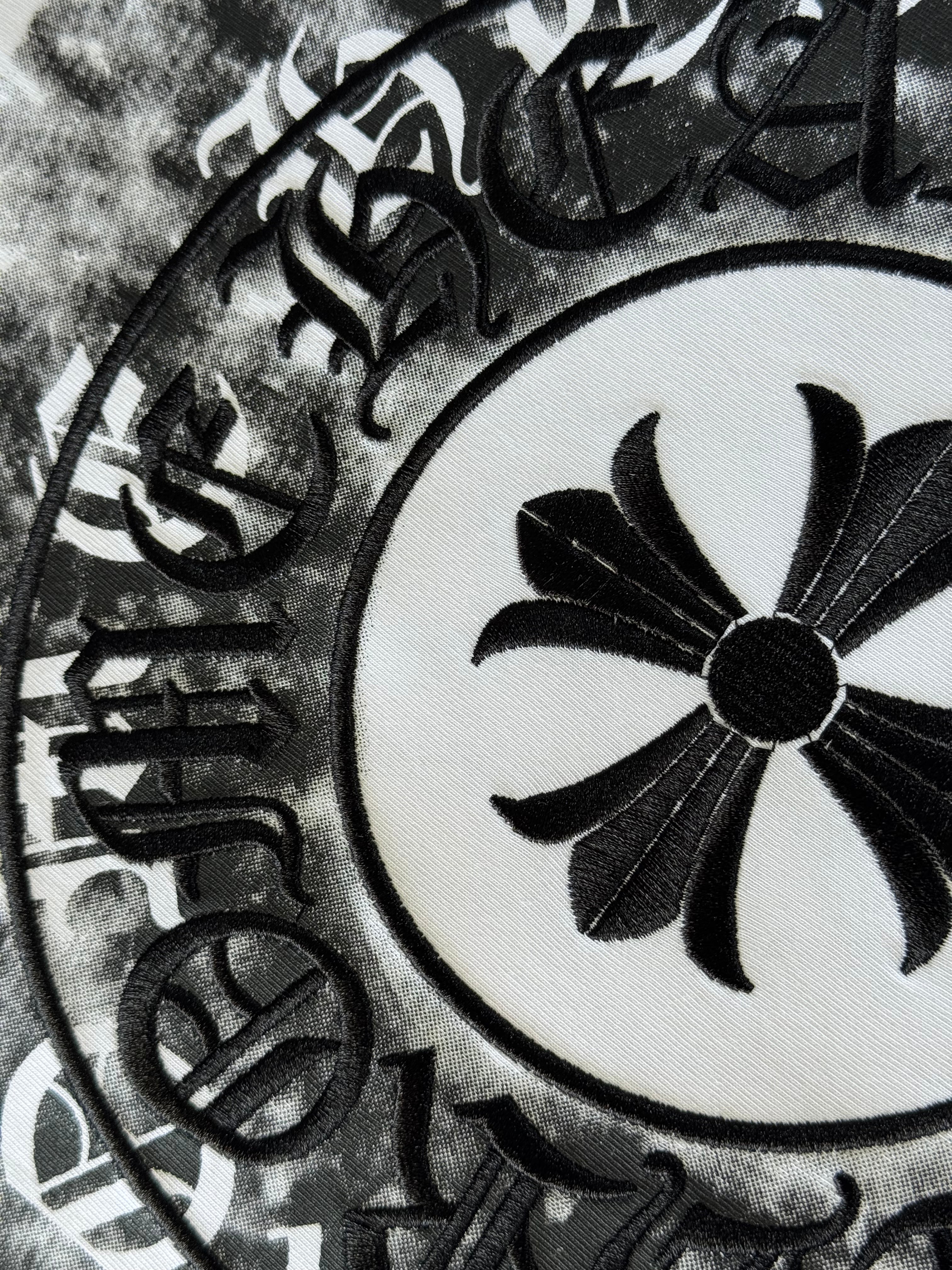 PLAYERA CHROME HEARTS