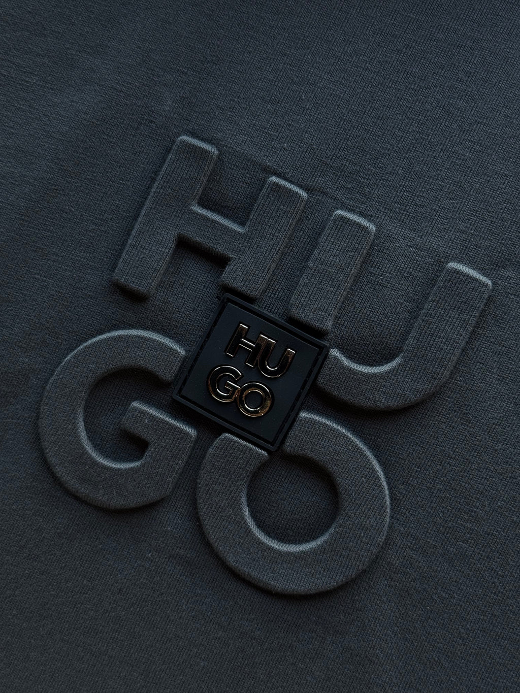 PLAYERA HUGO