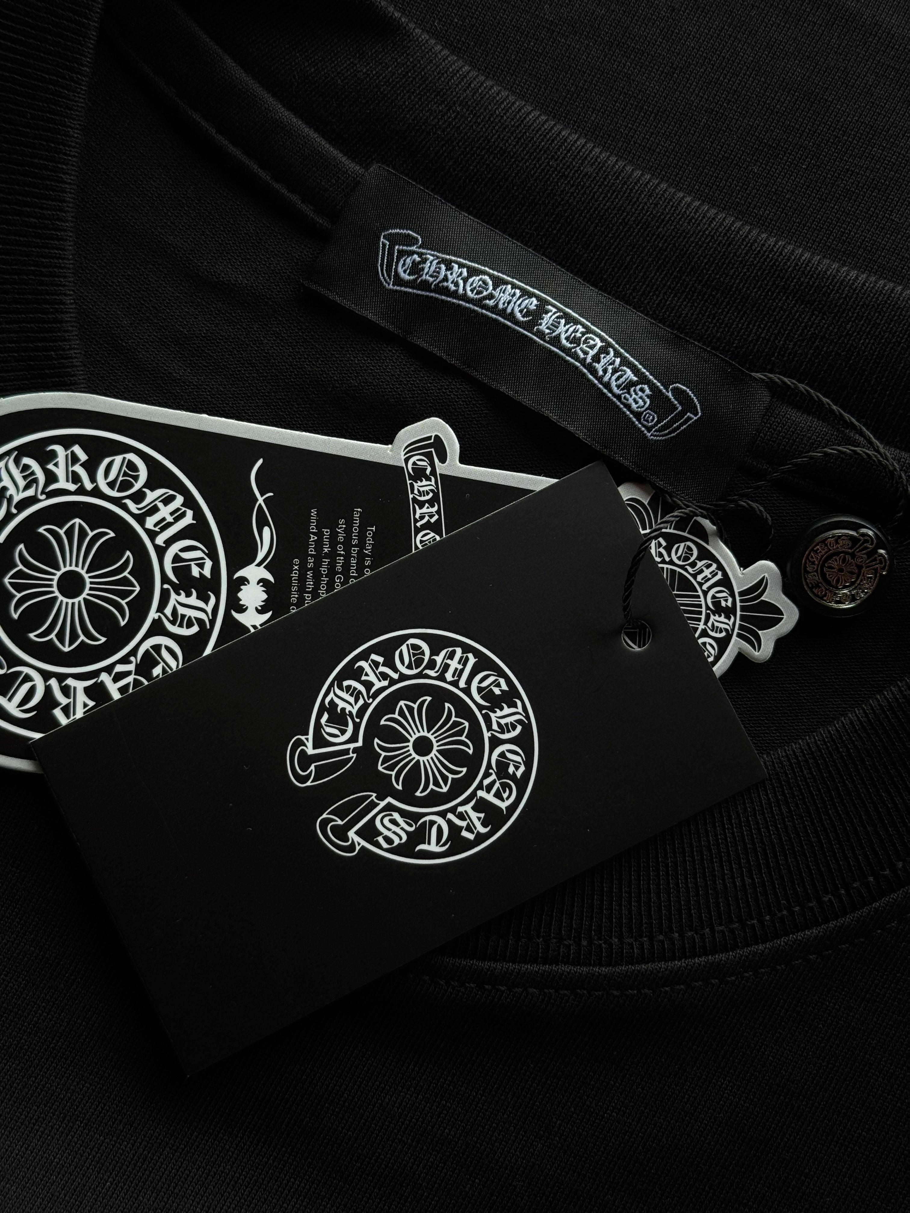 PLAYERA CHROME HEARTS