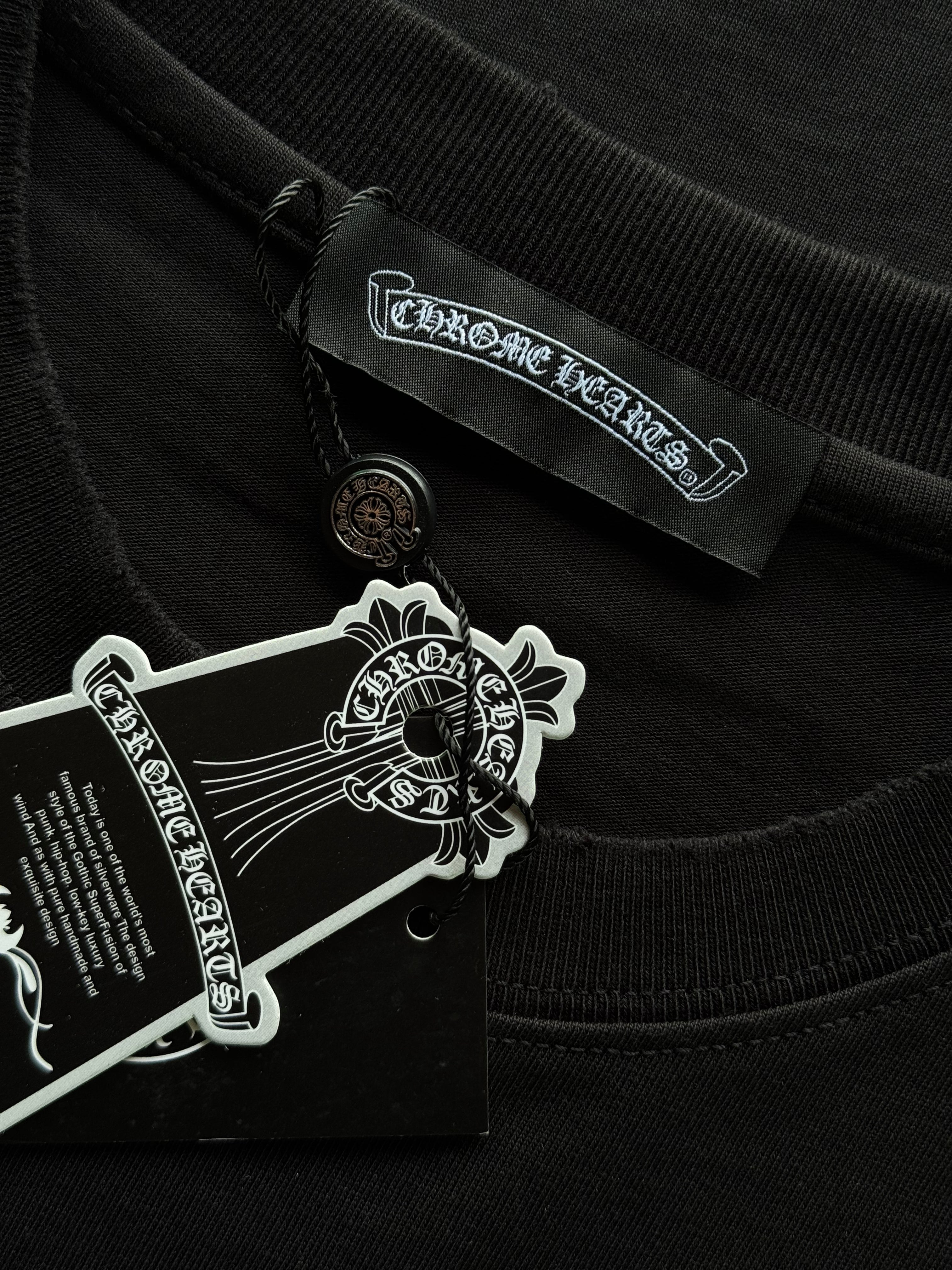 PLAYERA CHROME HEARTS