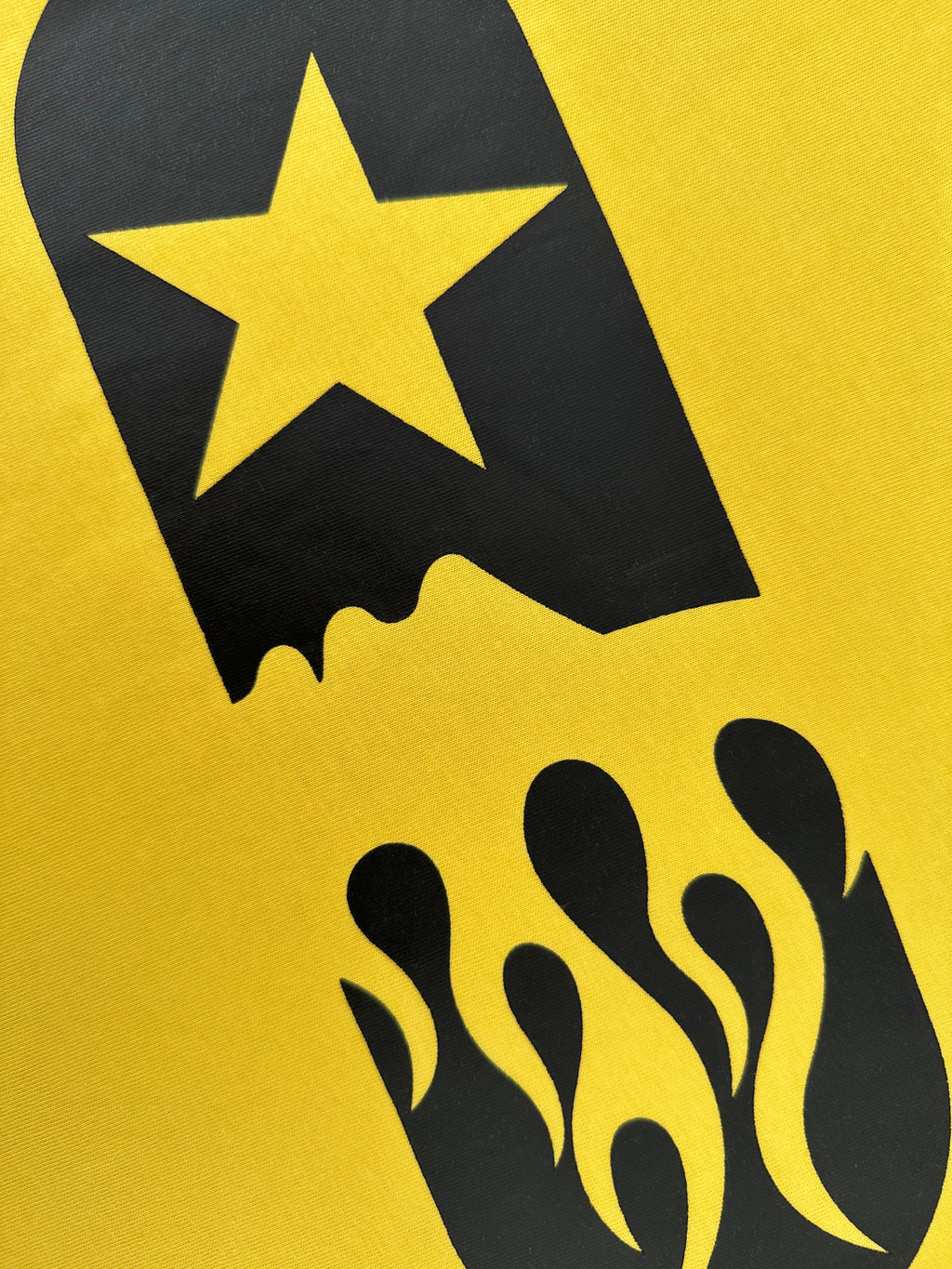PLAYERA HELLSTAR
