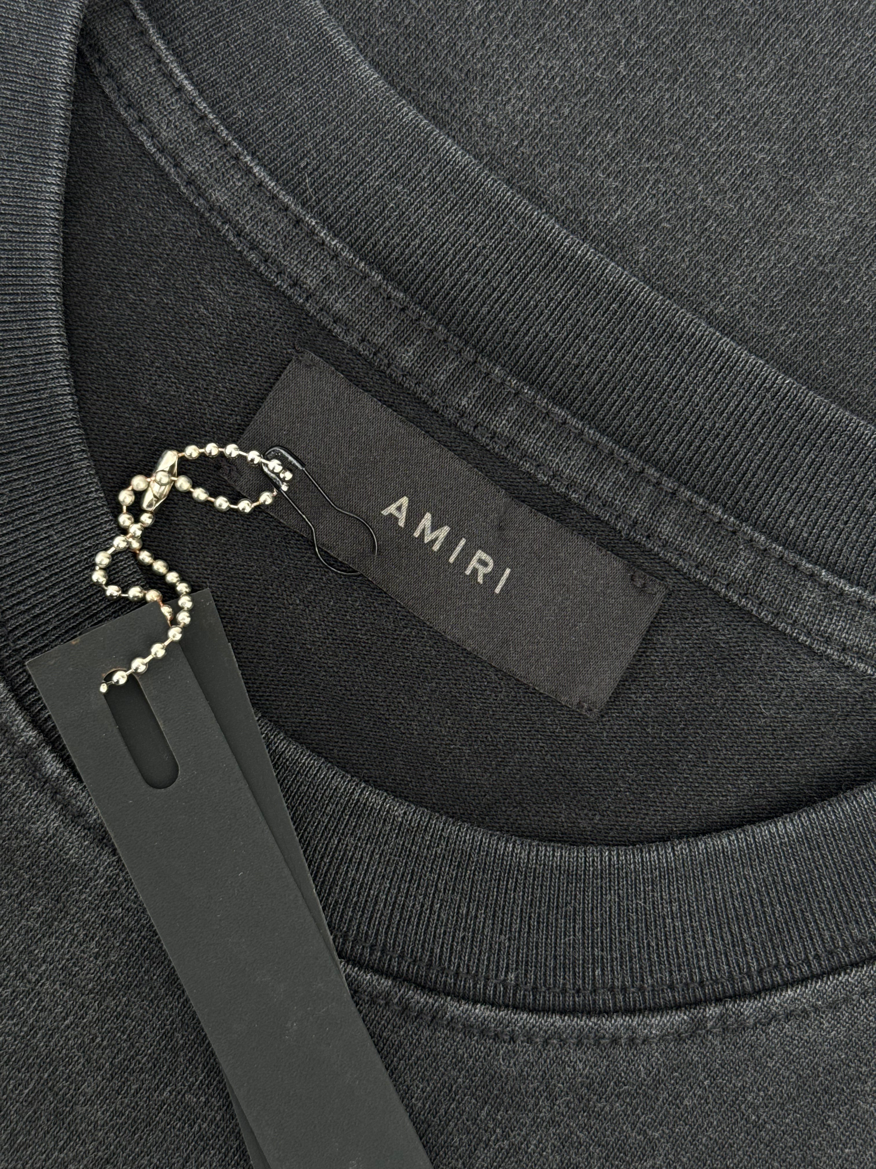 PLAYERA AMIRI