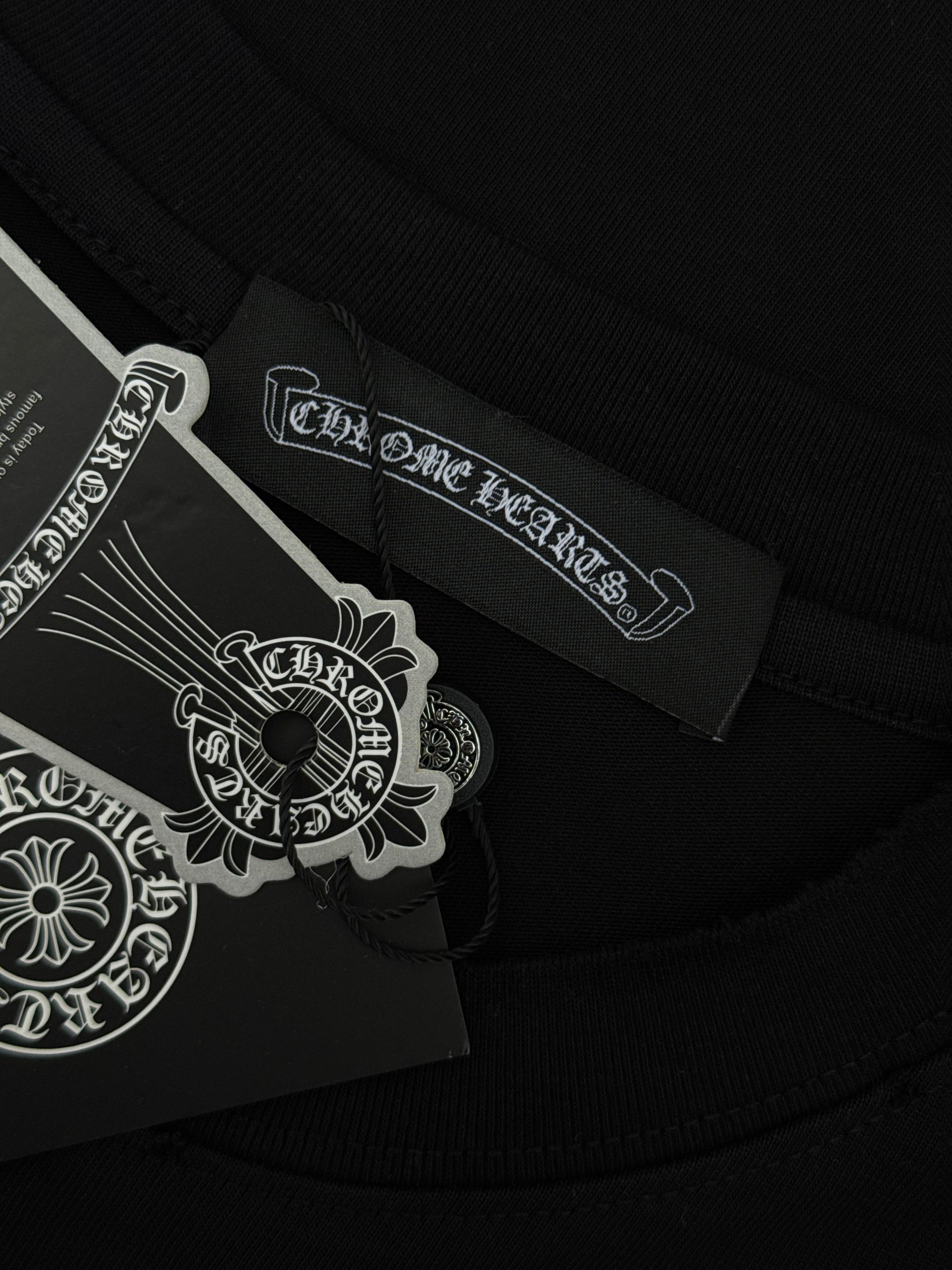 PLAYERA CHROME HEARTS