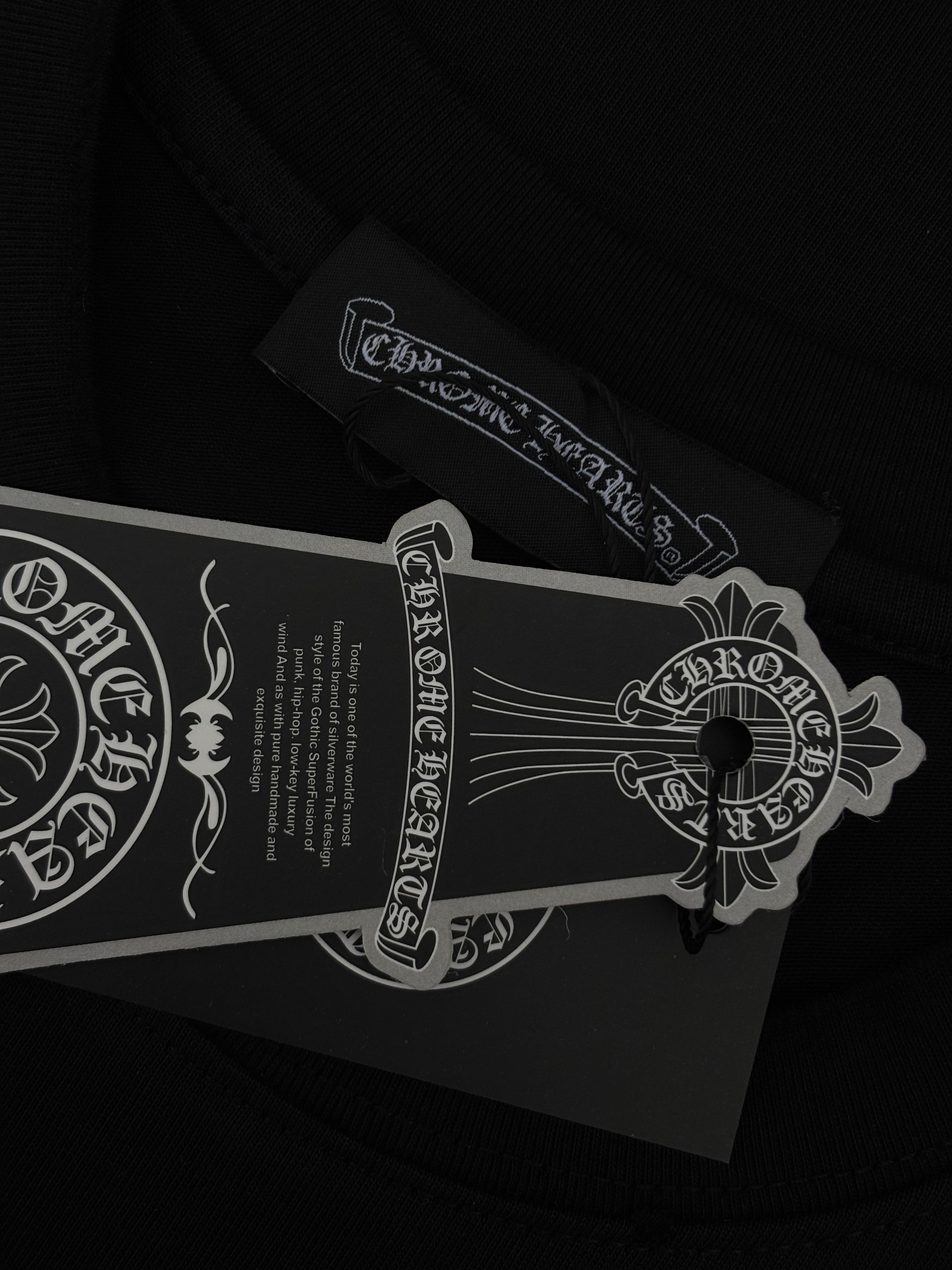 PLAYERA CHROME HEARTS