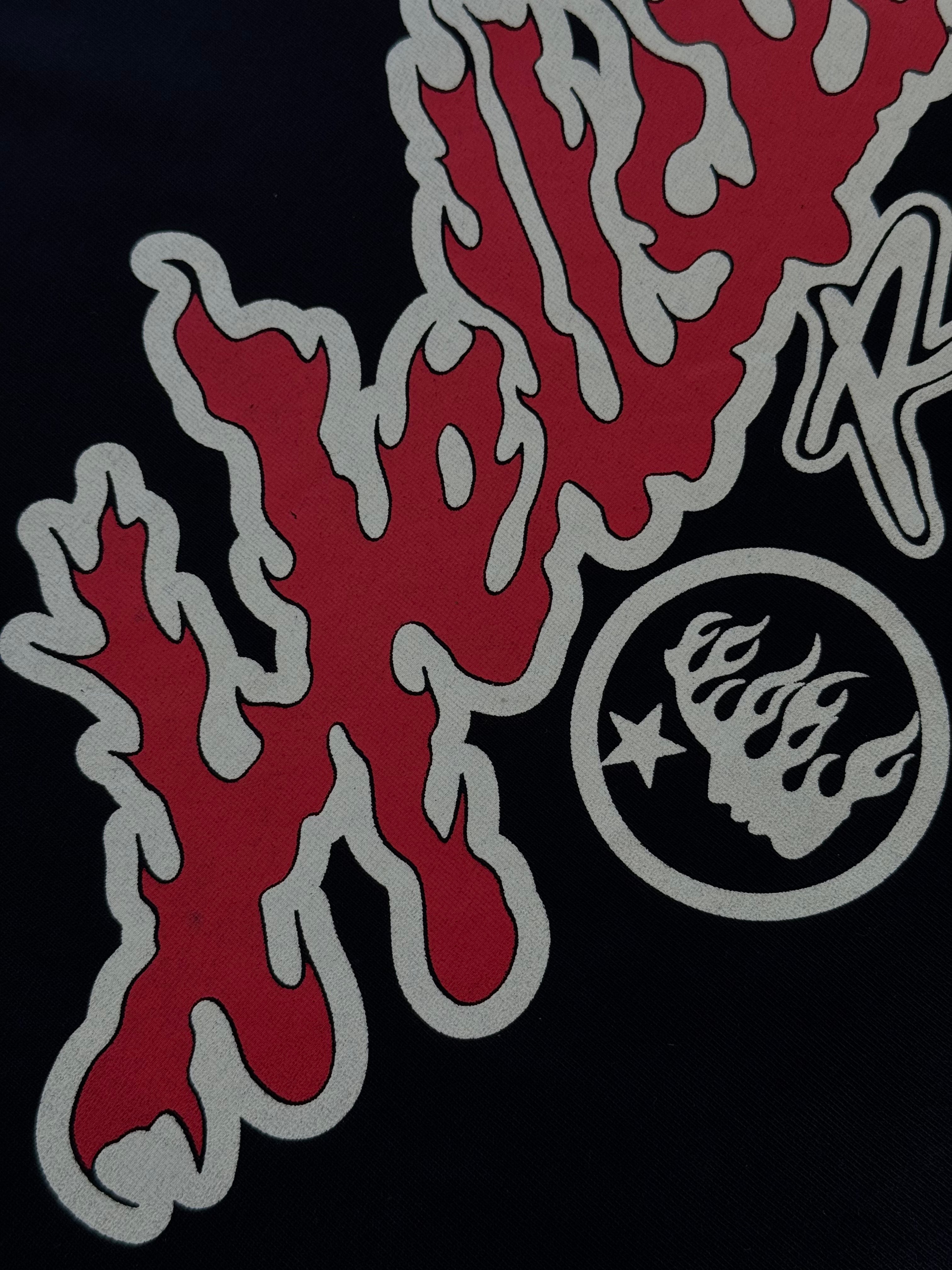 PLAYERA HELLSTAR
